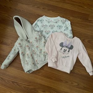 Minnie Mouse sweater bundle